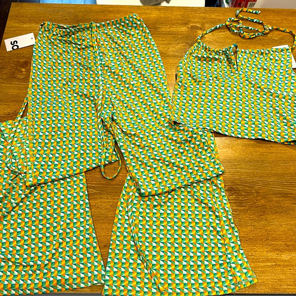 NWT Retro Flare Pant Set SZ)S